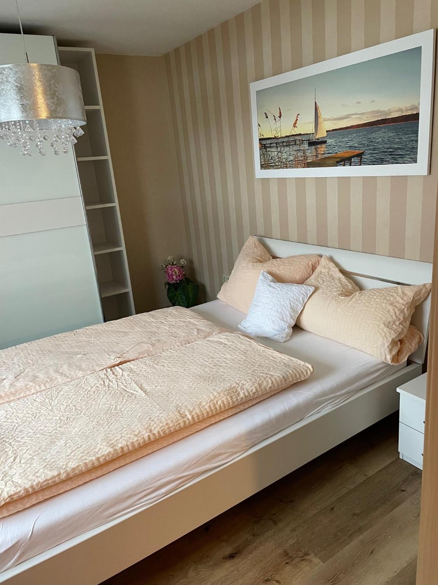 Zum Bergschloesschen Appartement Gilserberg Buitenkant foto